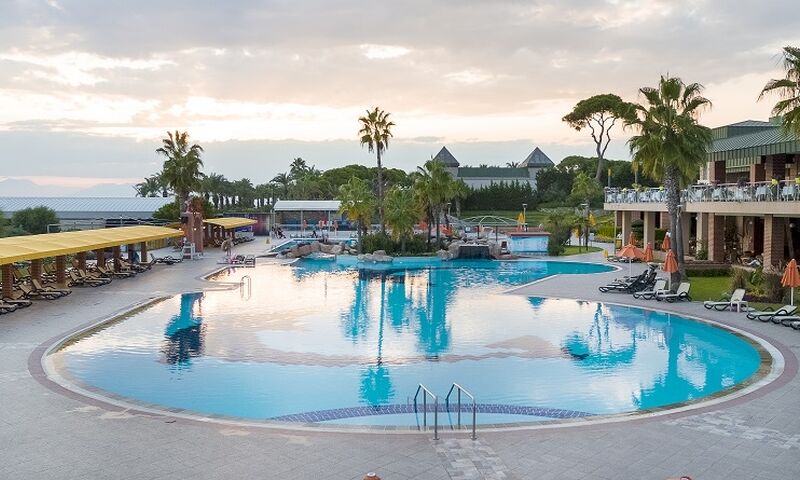Pine Beach Belek