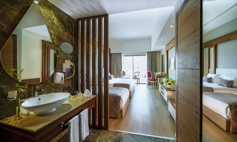 Port Nature Luxury Resort Hotel & Spa