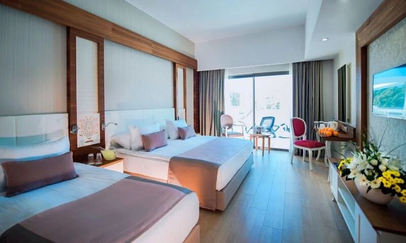 Port Nature Luxury Resort Hotel & Spa