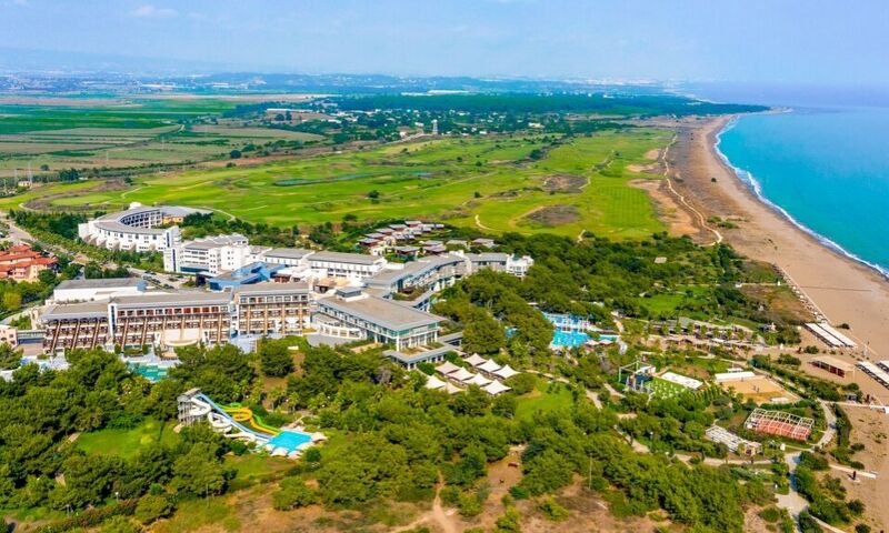 Starlight Resort Hotel