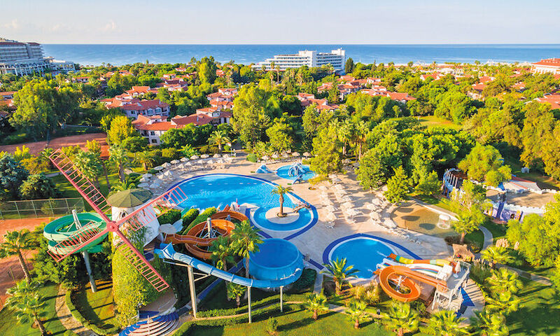 Starlight Resort Hotel