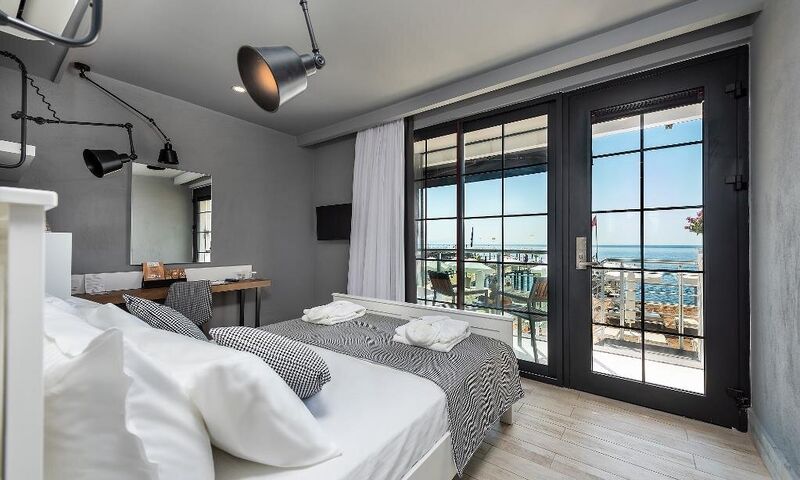 Whitecity Resort Hotel