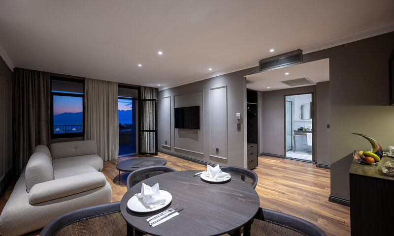 Adora Hotel & Resort