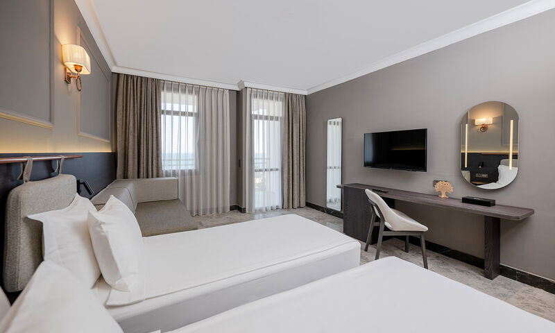 Adora Hotel & Resort