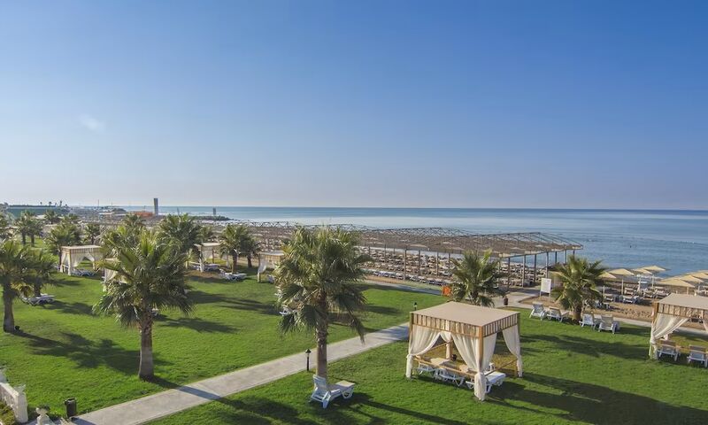 Cesars Temple De Luxe