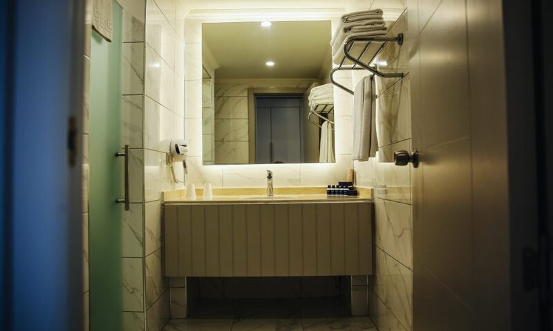 Cesars Temple De Luxe