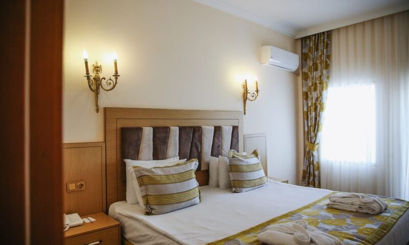 Cesars Temple De Luxe