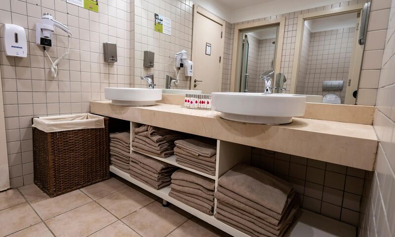 Lara Barut Collection