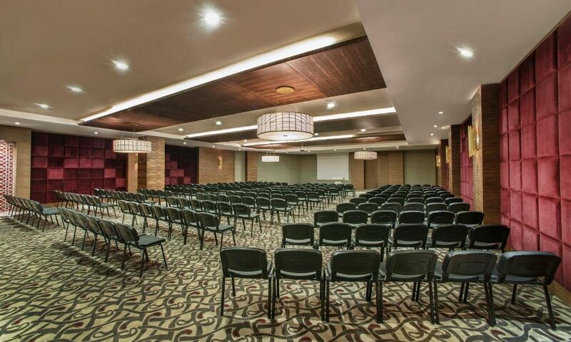 ASKA LARA RESORT&SPA