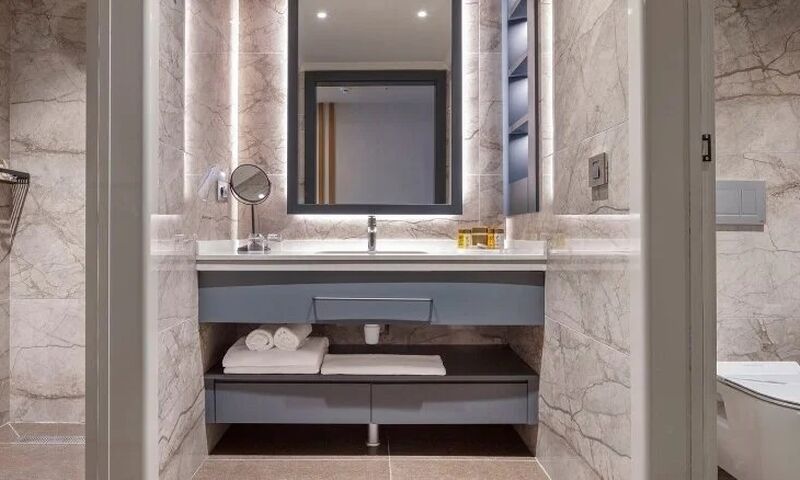 Mylome Luxury Hotel & Resort