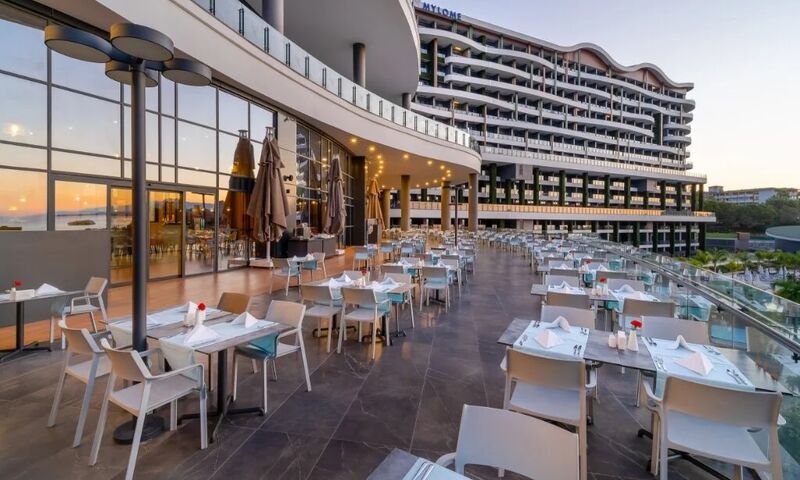 Mylome Luxury Hotel & Resort