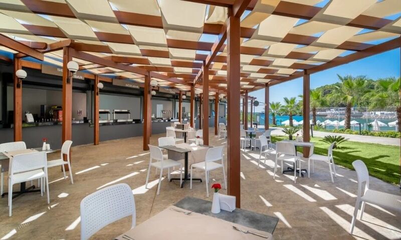 Mylome Luxury Hotel & Resort