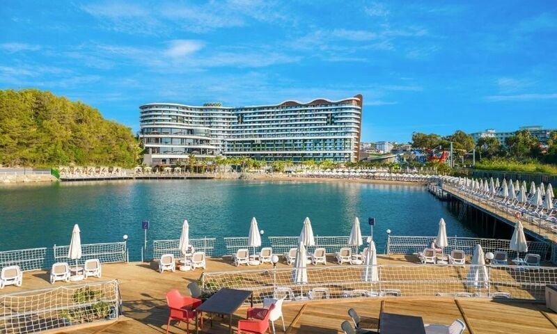 Mylome Luxury Hotel & Resort