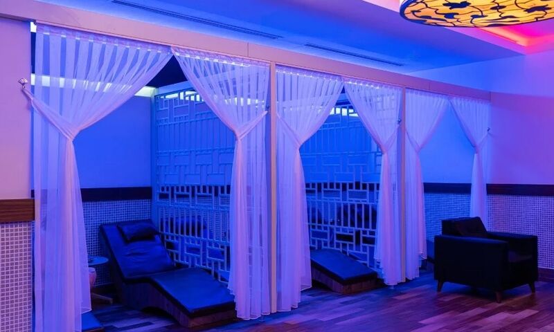 Lrs Lake River Side Hotel & Spa