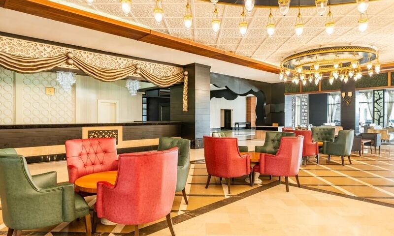 Lrs Lake River Side Hotel & Spa