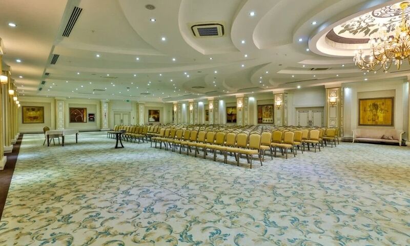 Crystal Waterworld Resort & Spa