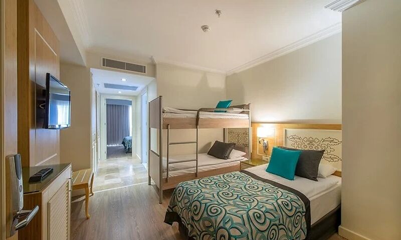 Crystal Waterworld Resort & Spa