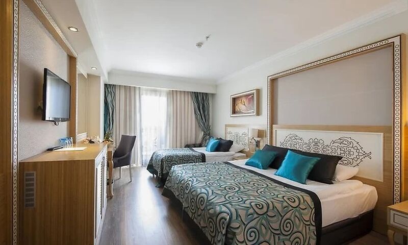 Crystal Waterworld Resort & Spa