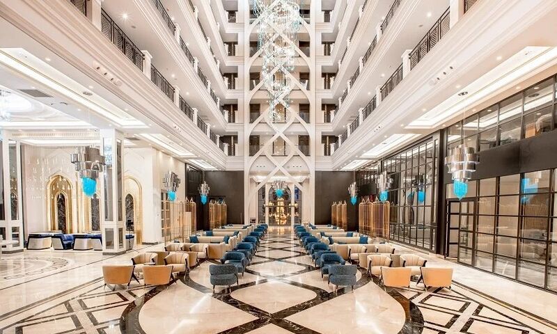 Serenity Queen Hotel