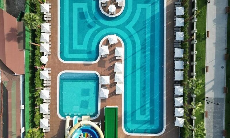 Serenity Queen Hotel