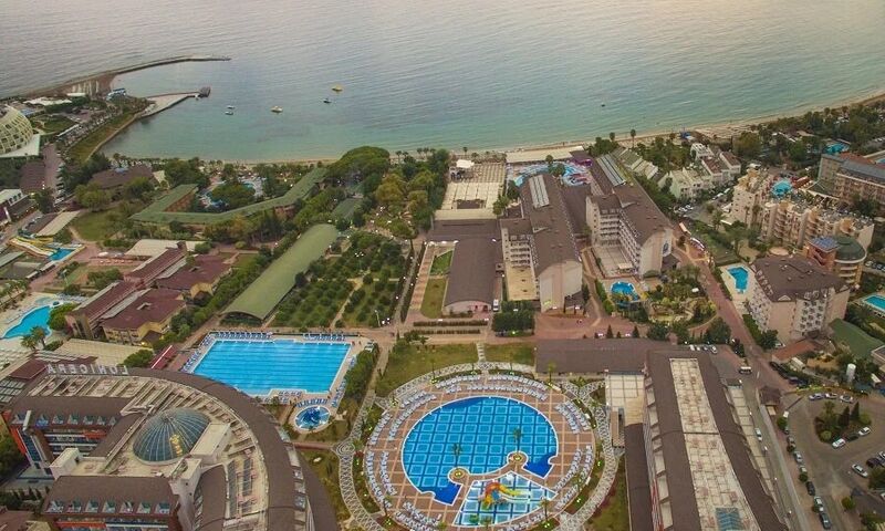 Lonicera Resort & Spa Hotel 