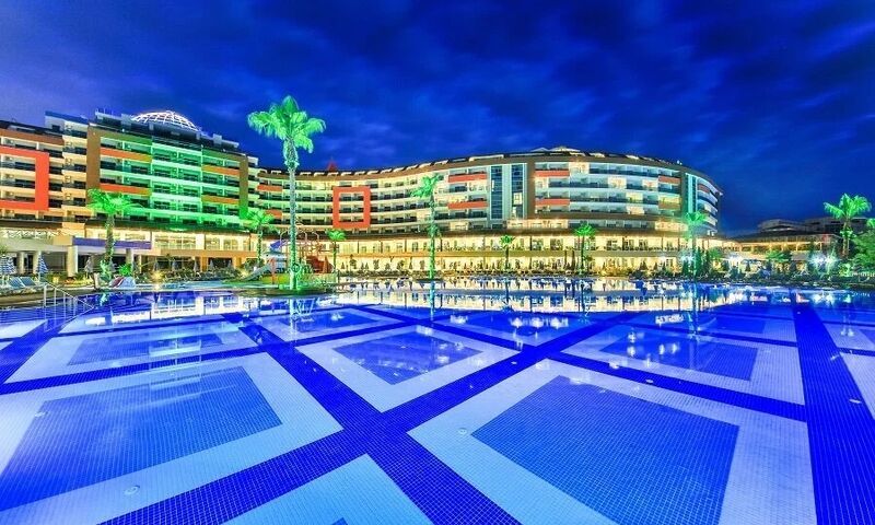 Lonicera Resort & Spa Hotel 