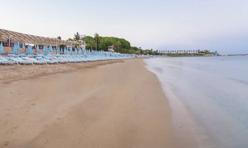 Lonicera Resort & Spa Hotel 