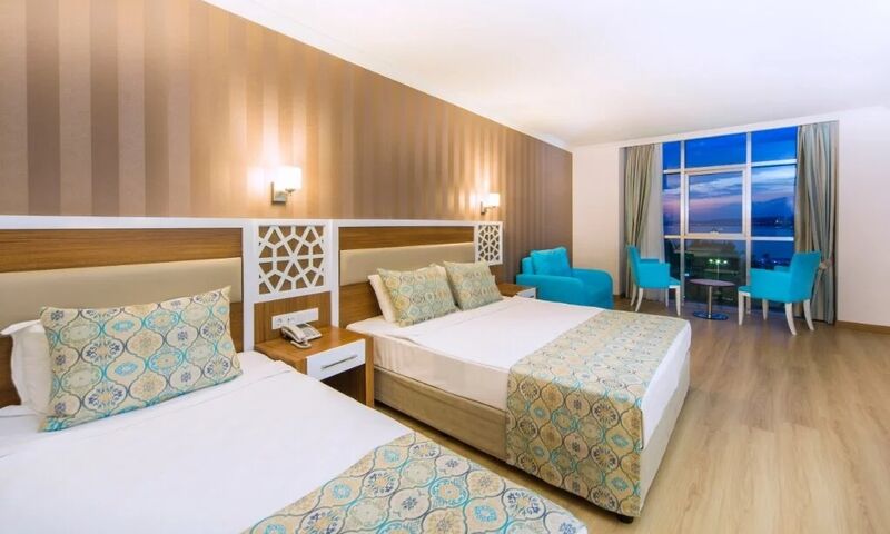 Lonicera Resort & Spa Hotel 