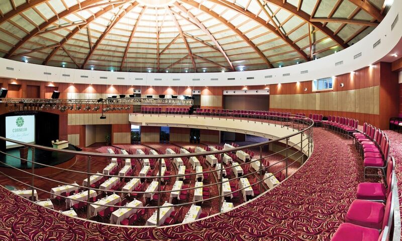 Cornelia De Luxe Resort