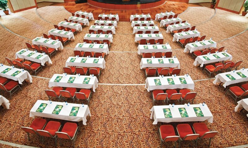 Cornelia De Luxe Resort