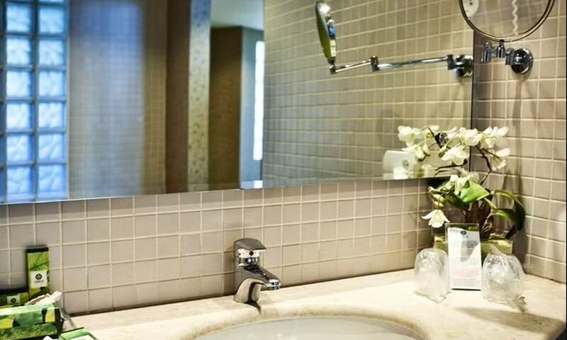 Cornelia De Luxe Resort