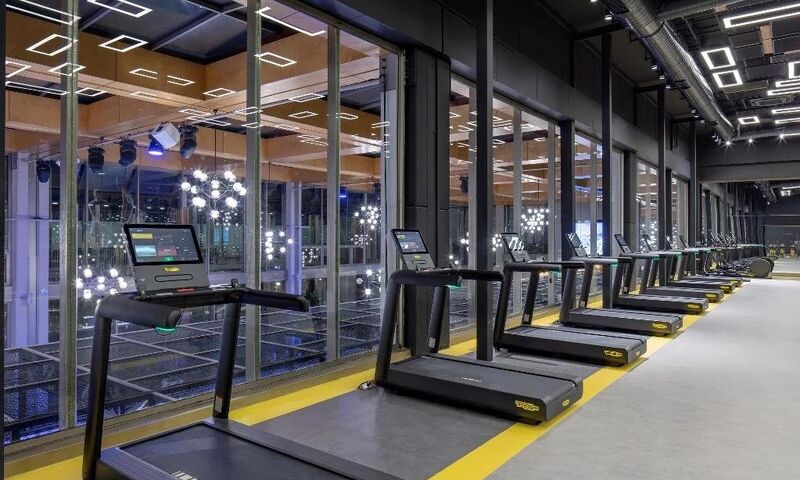 Nirvana Cosmopolitan Hotel